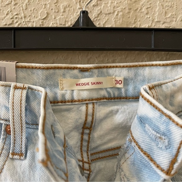 Levi’s Wedgie Jeans Pant High Skinny Light Denim Blue Festival Grunge Y2K NWT - Picture 8 of 15